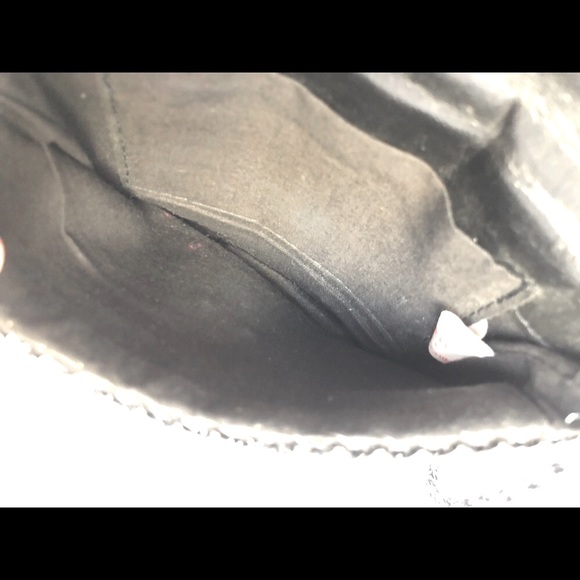 Purse - Picture 8 of 9